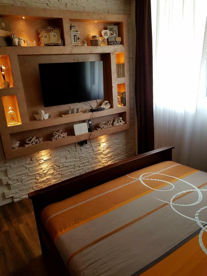 Apartment Vuk *