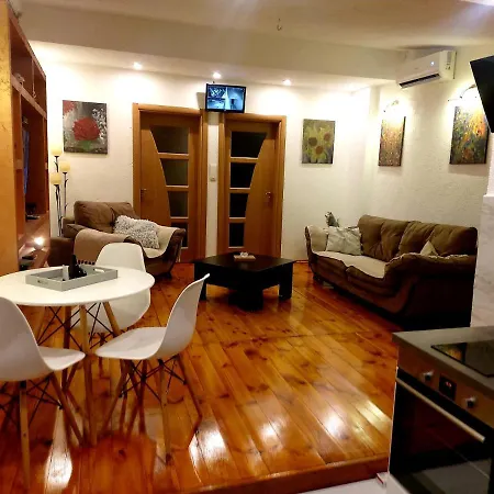 Apartmani Vuk Cetinje Exterior photo